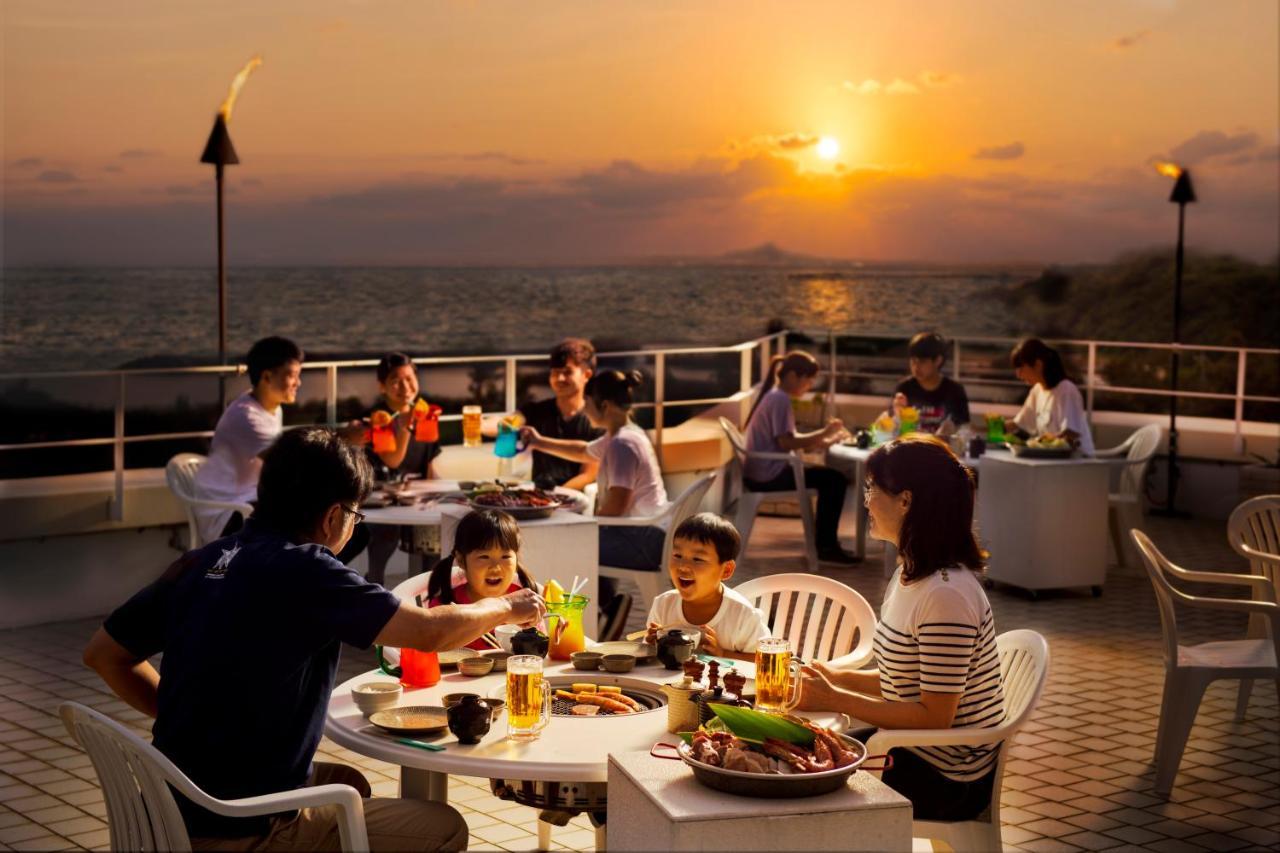Marine Piazza Okinawa Hotel Motobu Bagian luar foto